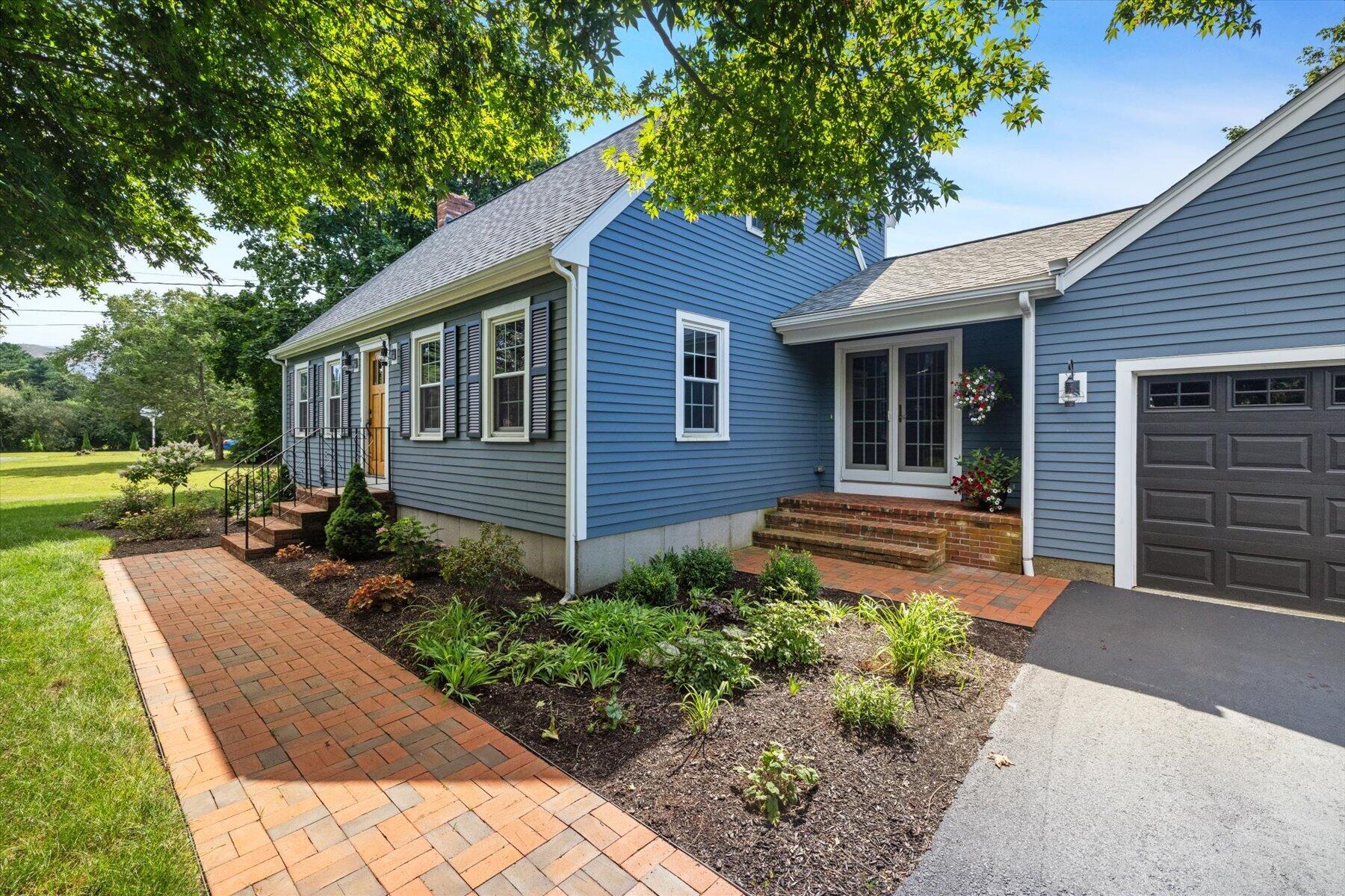 13 Bayview Avenue Berkley MA 02779
