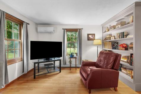 13 Bayview Avenue Berkley MA 02779