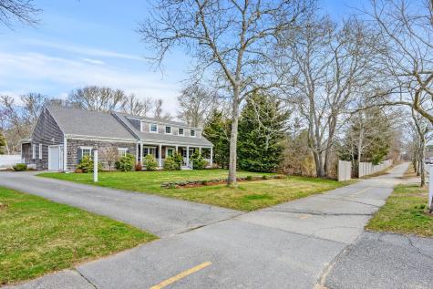 28 Old Colony Road Harwich MA 02645