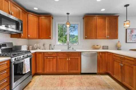 29 Water View Circle Barnstable MA 02632