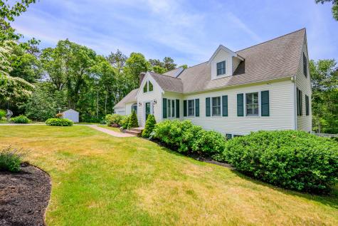 29 Water View Circle Barnstable MA 02632