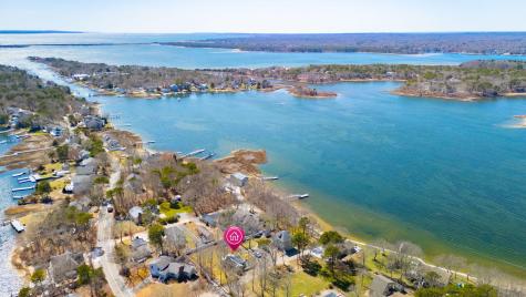 8 Stanley Road Mashpee MA 02649