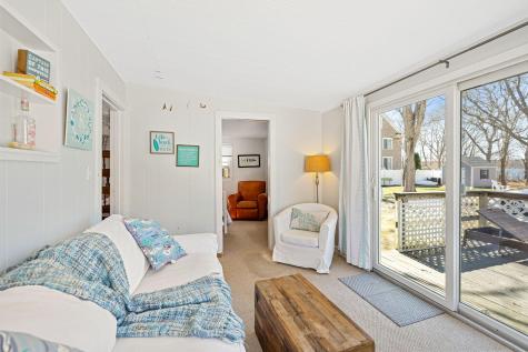 8 Stanley Road Mashpee MA 02649