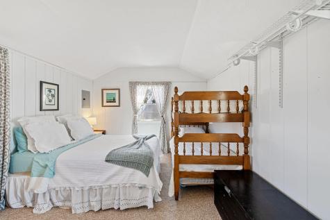 8 Stanley Road Mashpee MA 02649