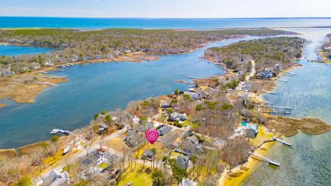 8 Stanley Road Mashpee MA 02649