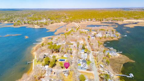 8 Stanley Road Mashpee MA 02649