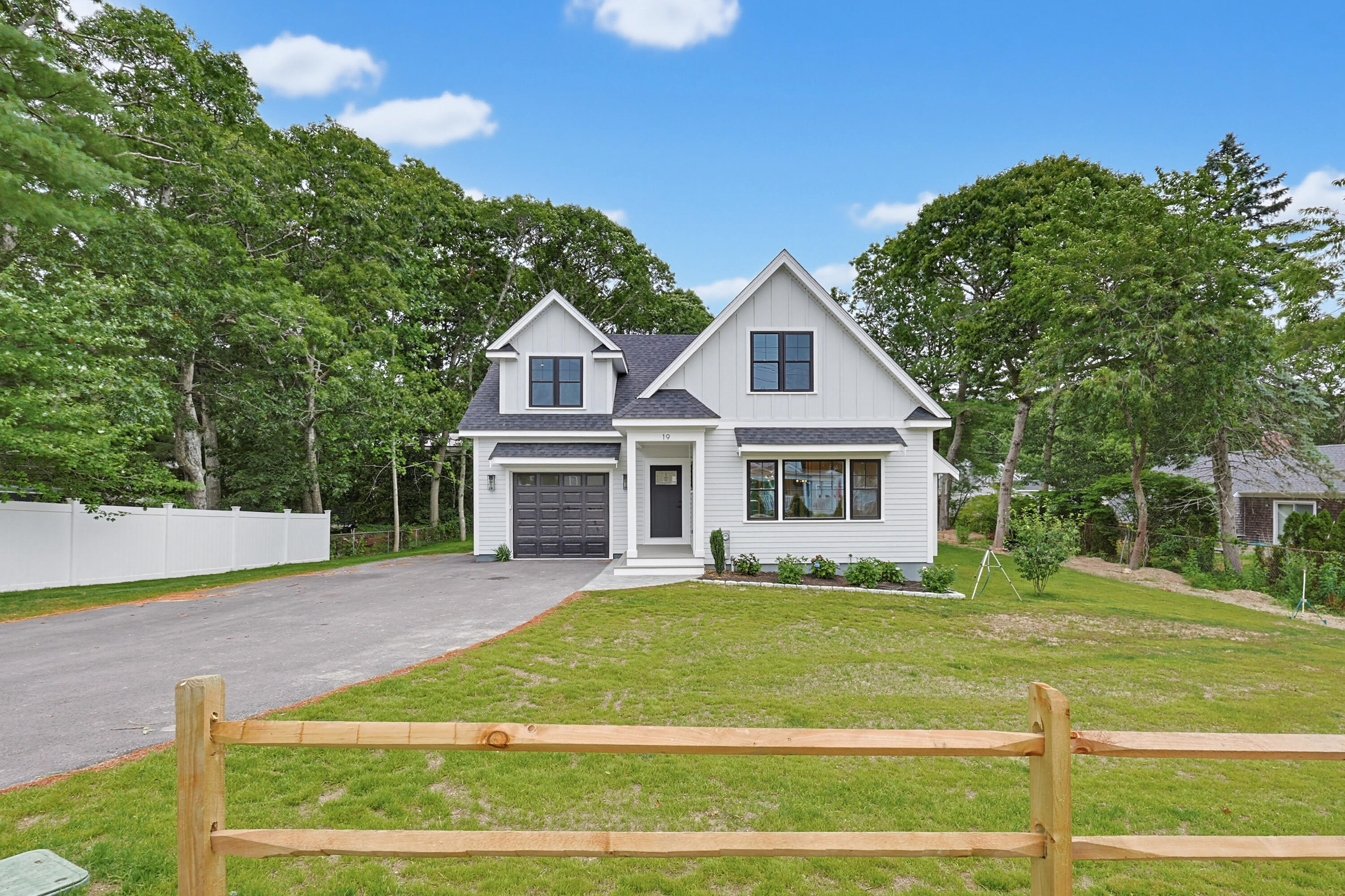 19 Puritan Road Buzzards Bay MA 02532
