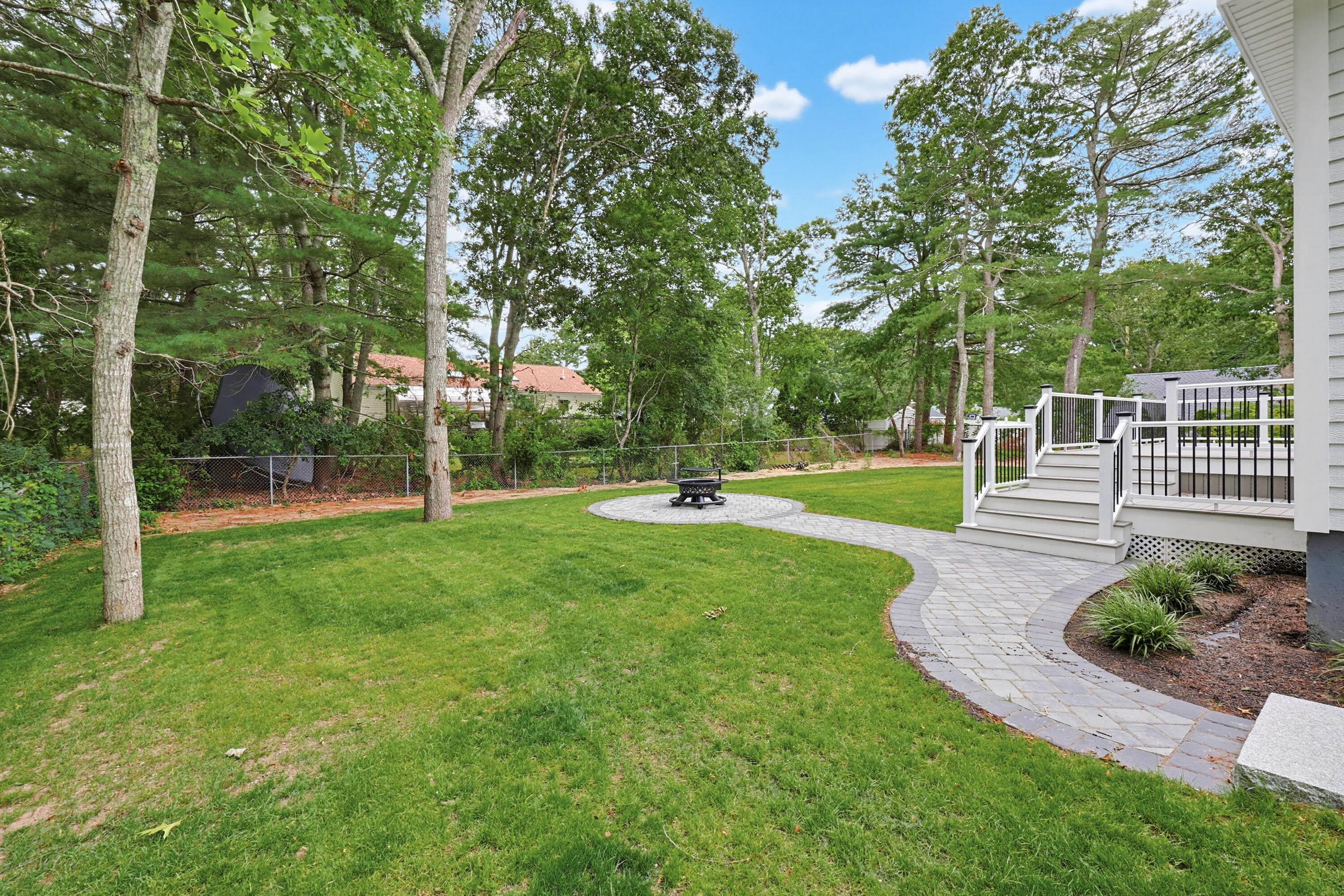 19 Puritan Road Buzzards Bay MA 02532