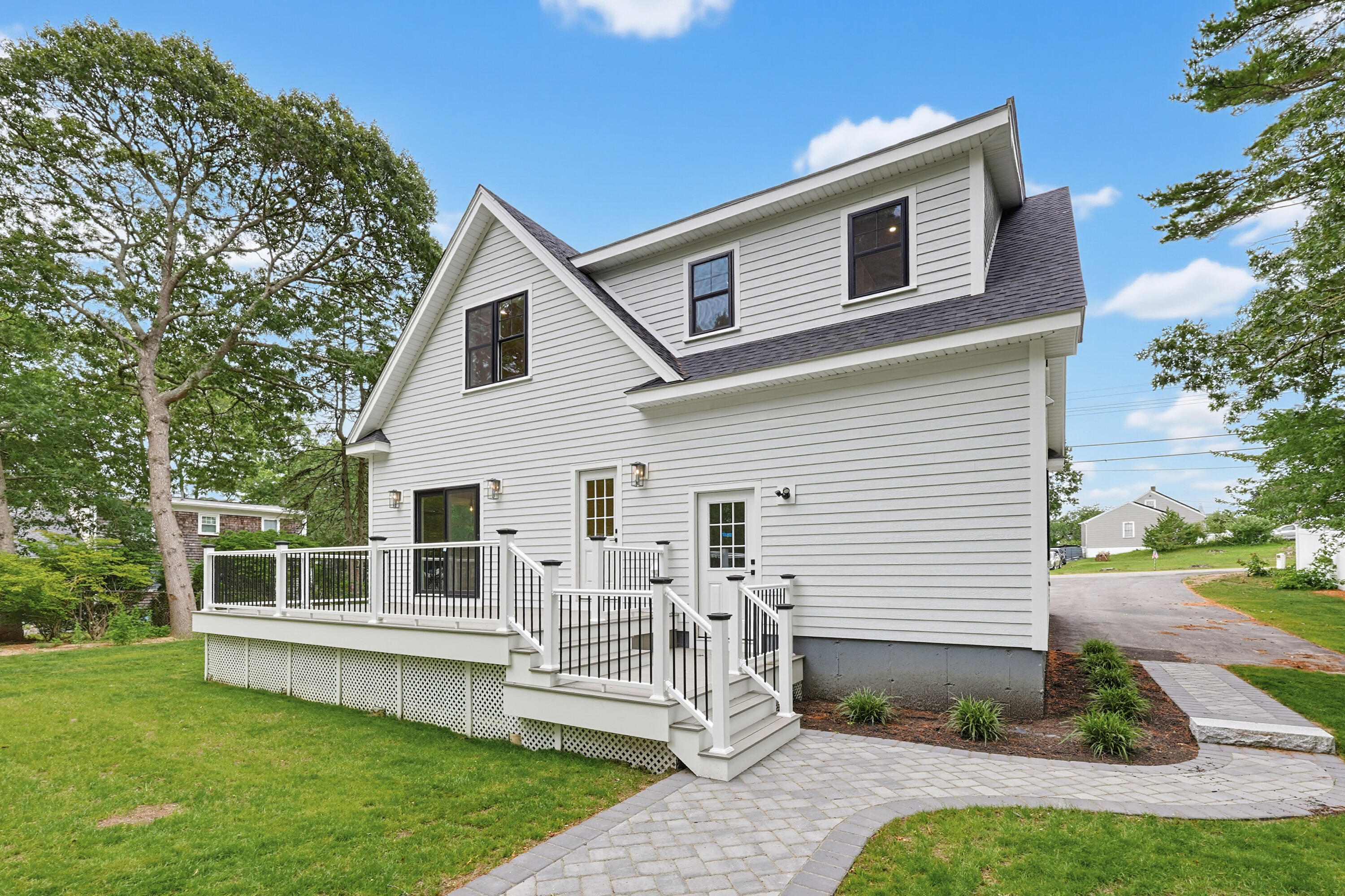 19 Puritan Road Buzzards Bay MA 02532