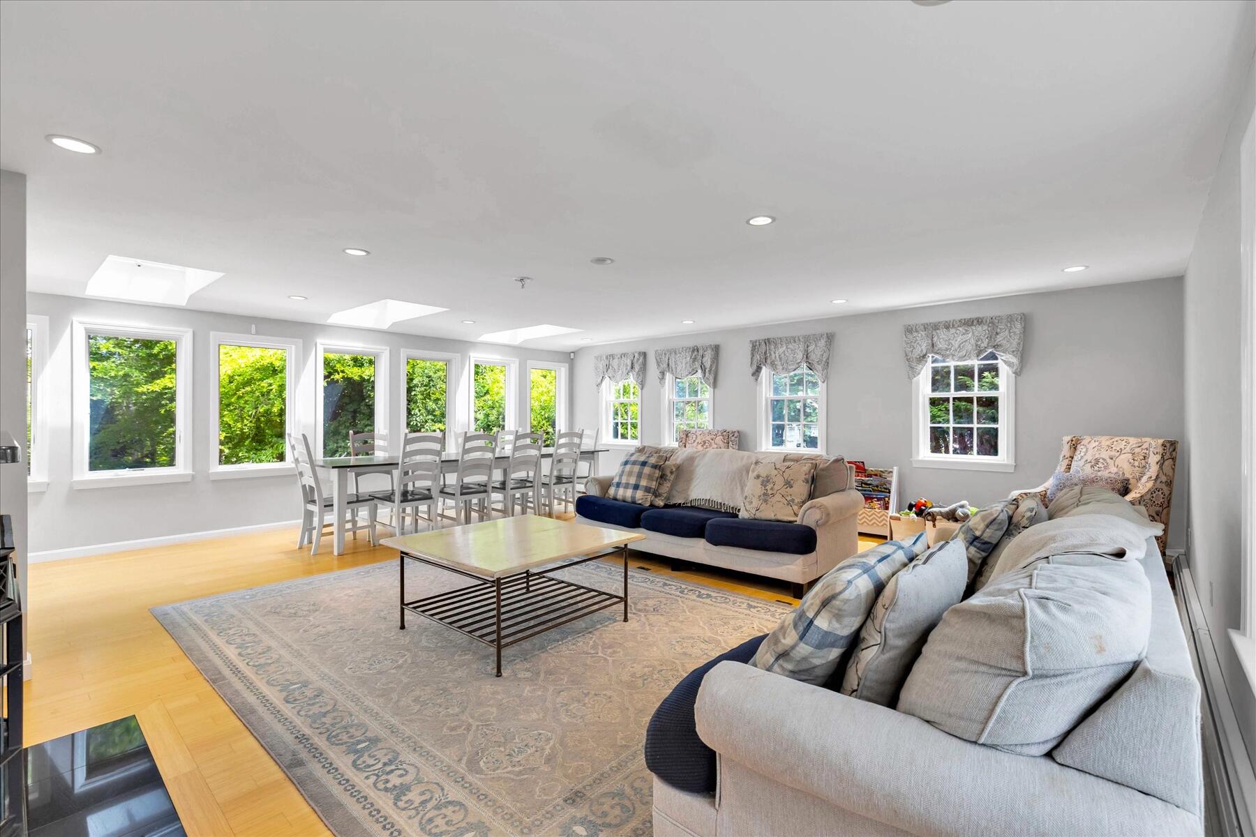 8 Winstons Path South Dennis MA 02660