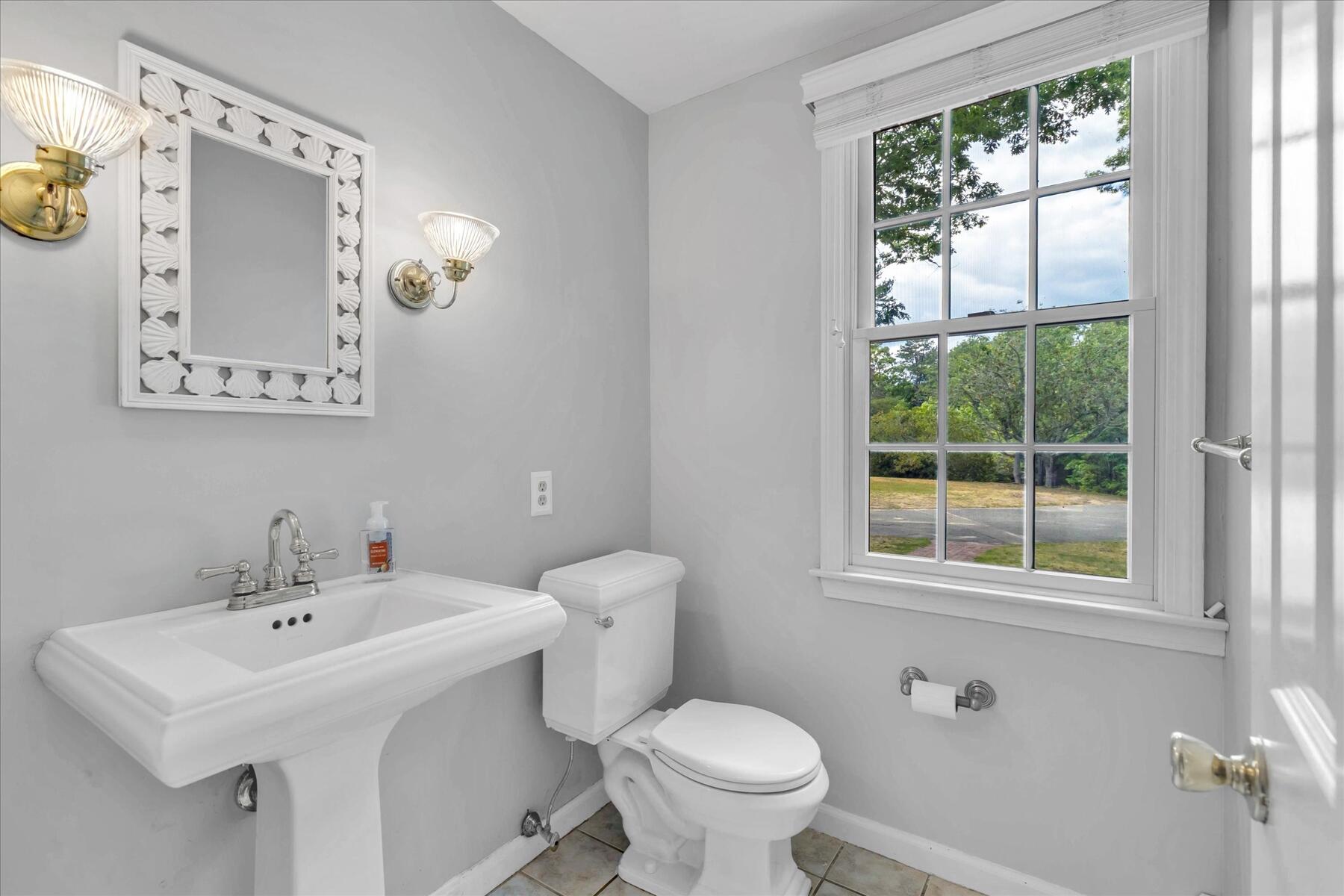 8 Winstons Path South Dennis MA 02660