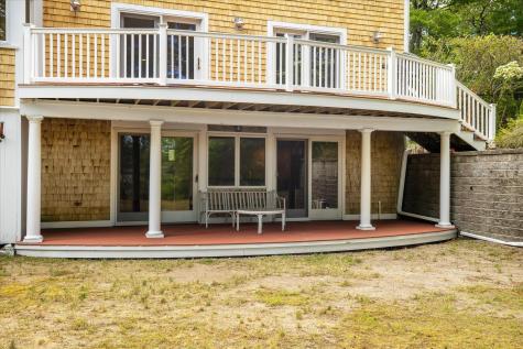 8 Winstons Path Dennis MA 02660