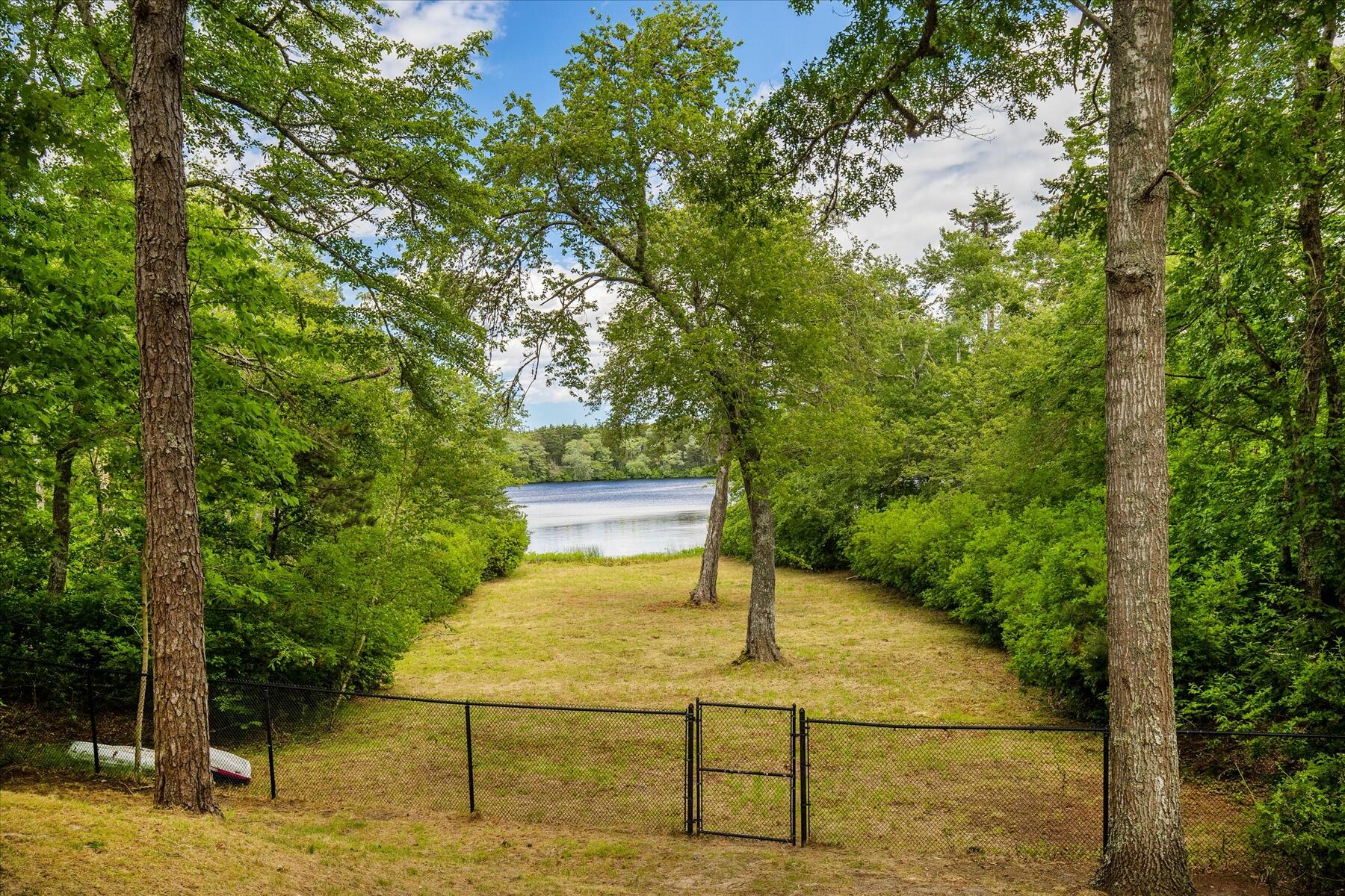 8 Winstons Path South Dennis MA 02660