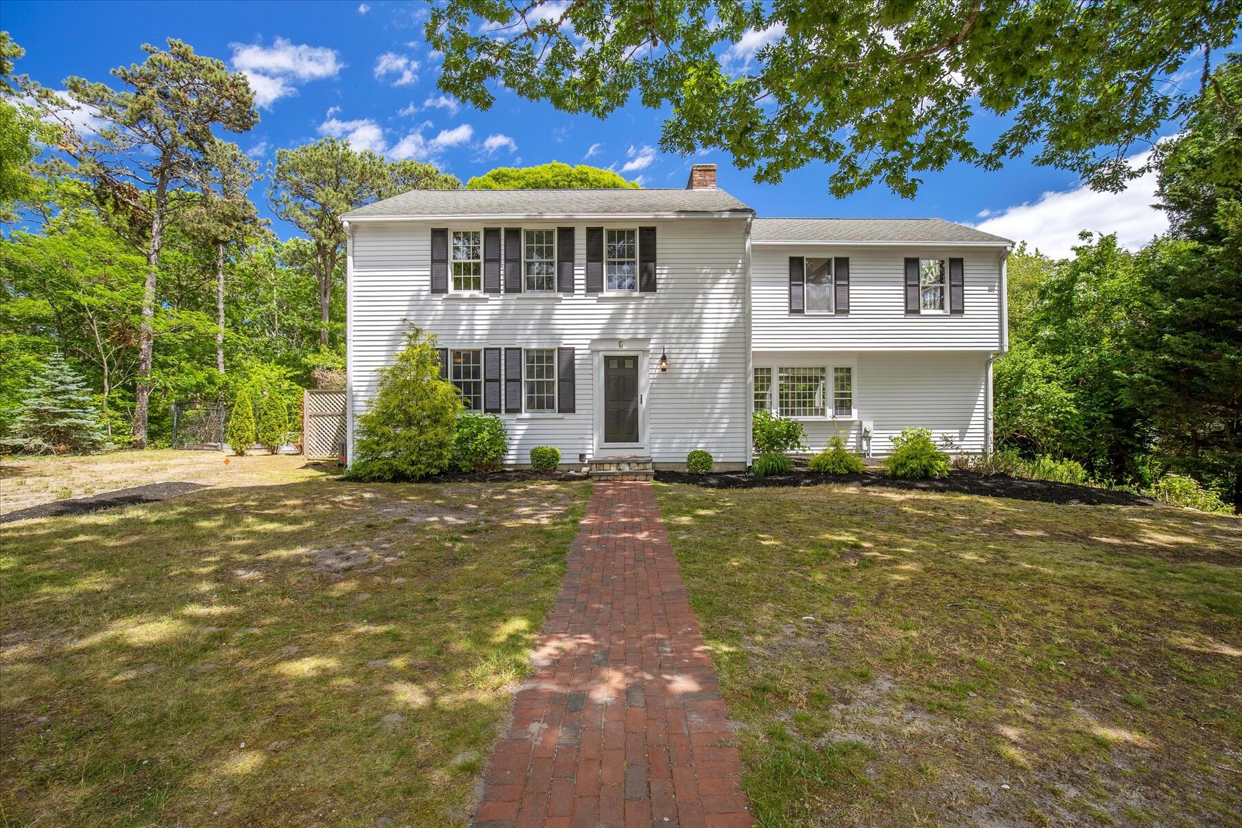 8 Winstons Path South Dennis MA 02660
