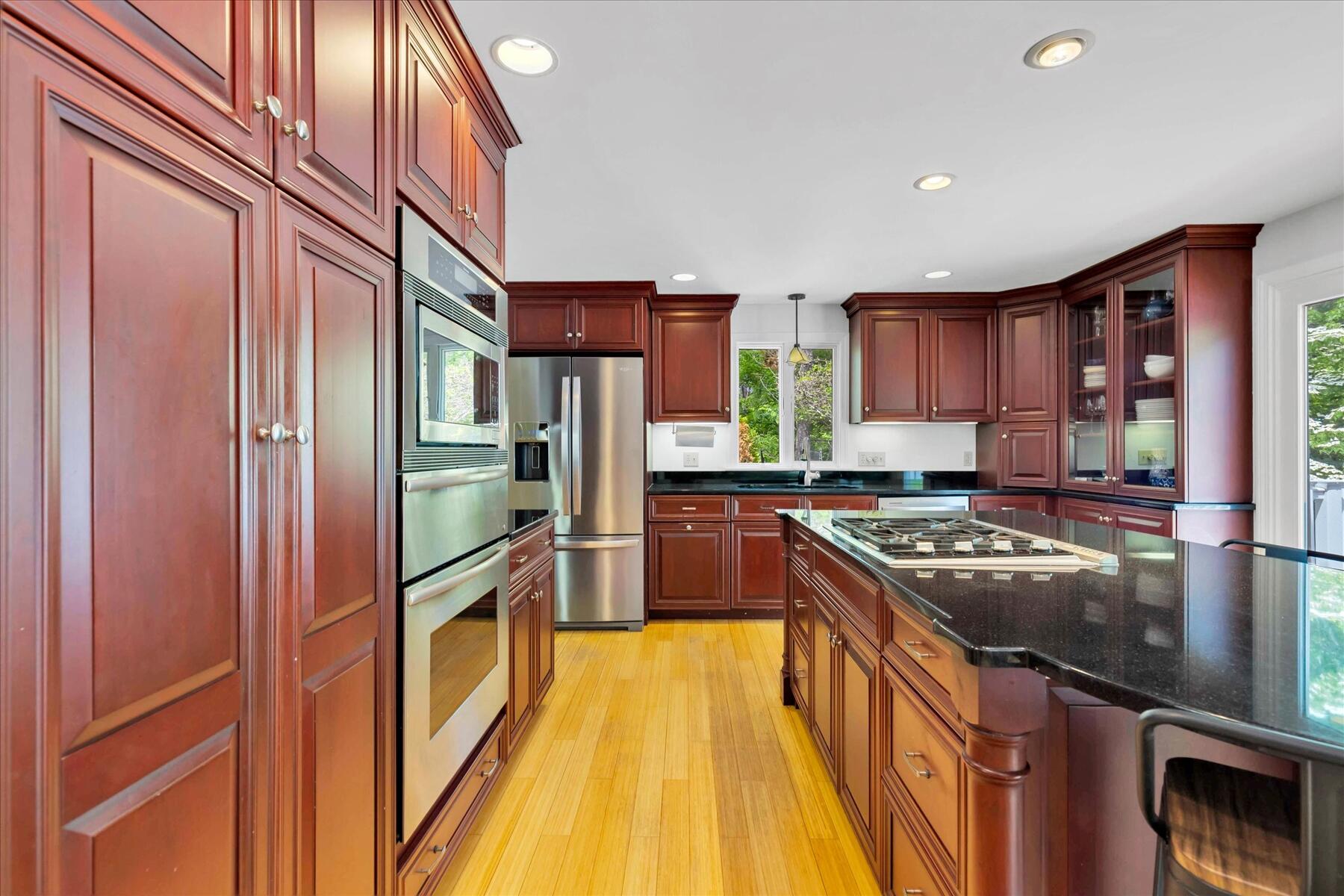 8 Winstons Path South Dennis MA 02660