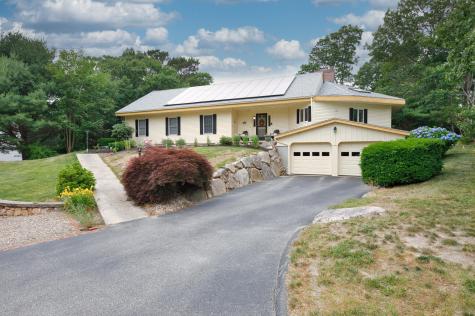 106 Ambleside Drive Falmouth MA 02540