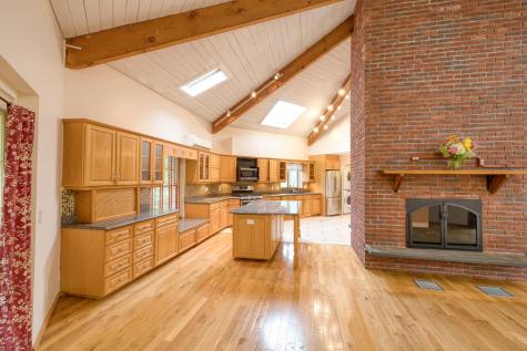 106 Ambleside Drive Falmouth MA 02540