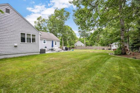 16 Pine View Drive Barnstable MA 02635