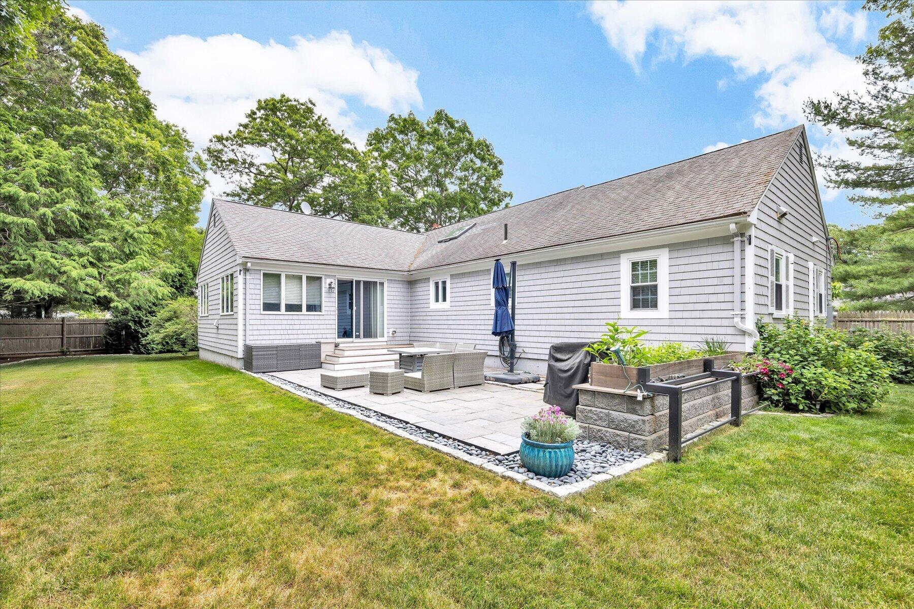 16 Pine View Drive Cotuit MA 02635