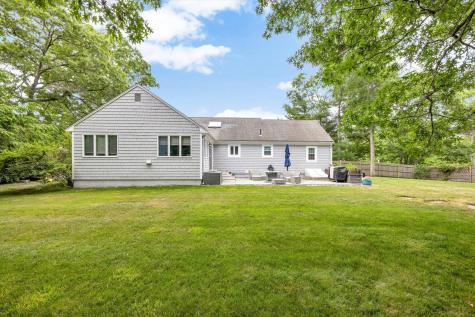 16 Pine View Drive Barnstable MA 02635