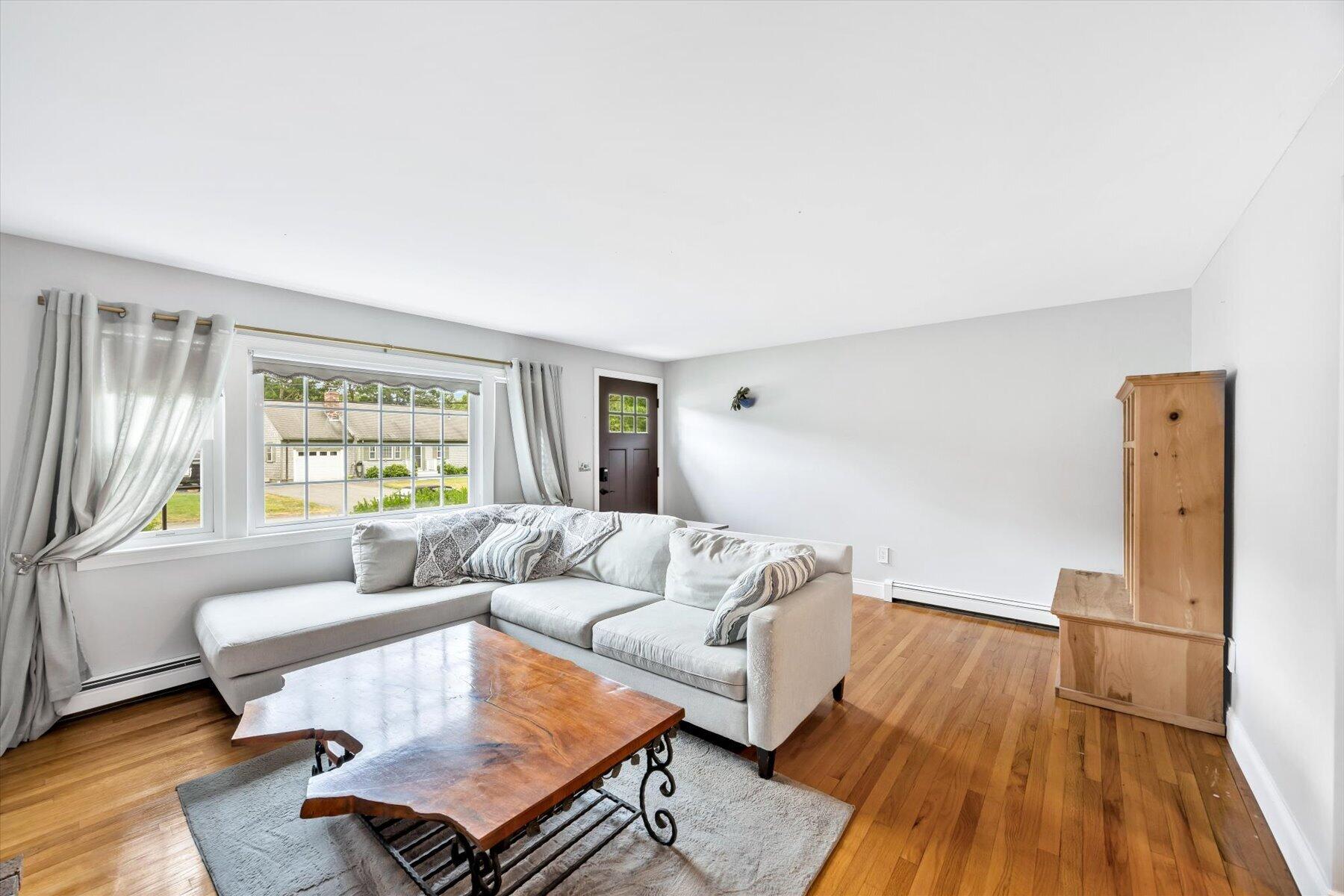 16 Pine View Drive Cotuit MA 02635