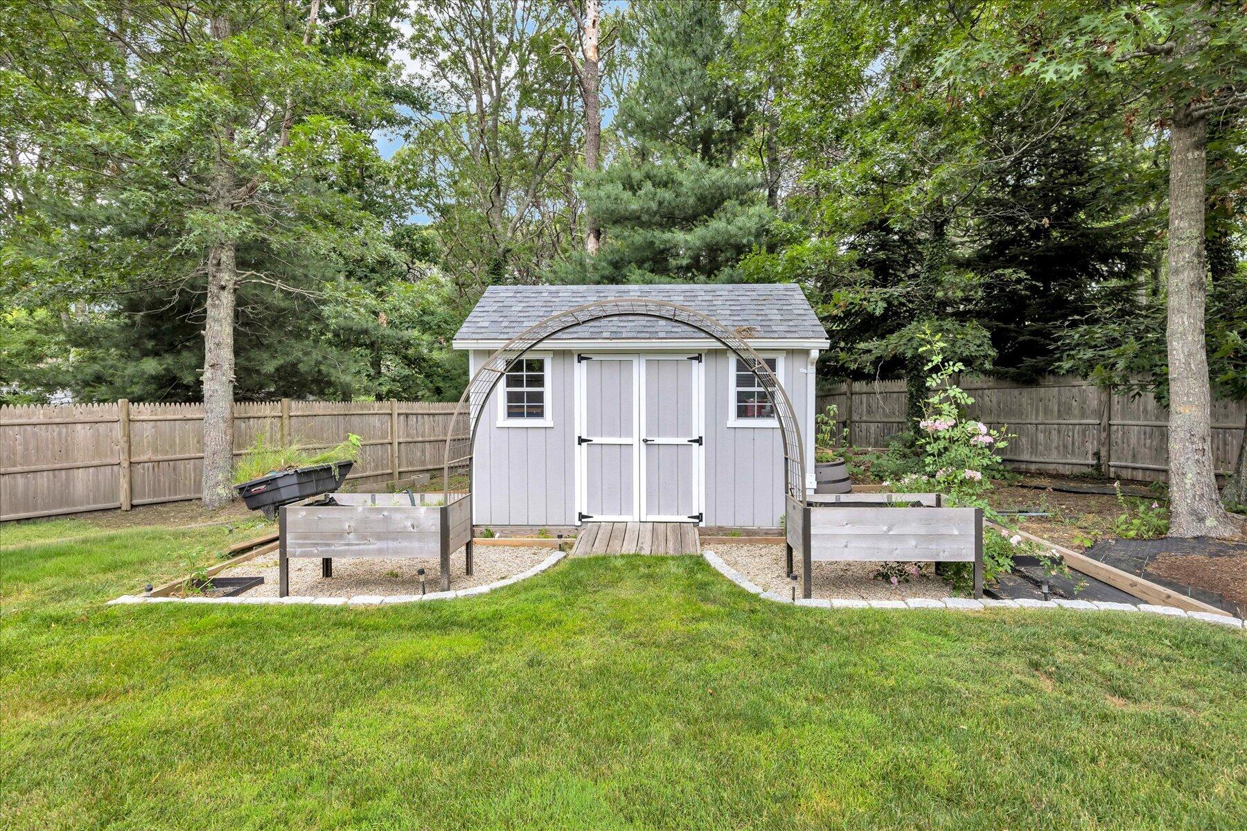 16 Pine View Drive Cotuit MA 02635