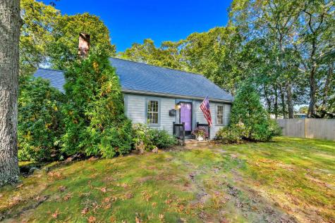 28 Annette Avenue East Falmouth MA 02536