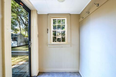 28 Annette Avenue East Falmouth MA 02536