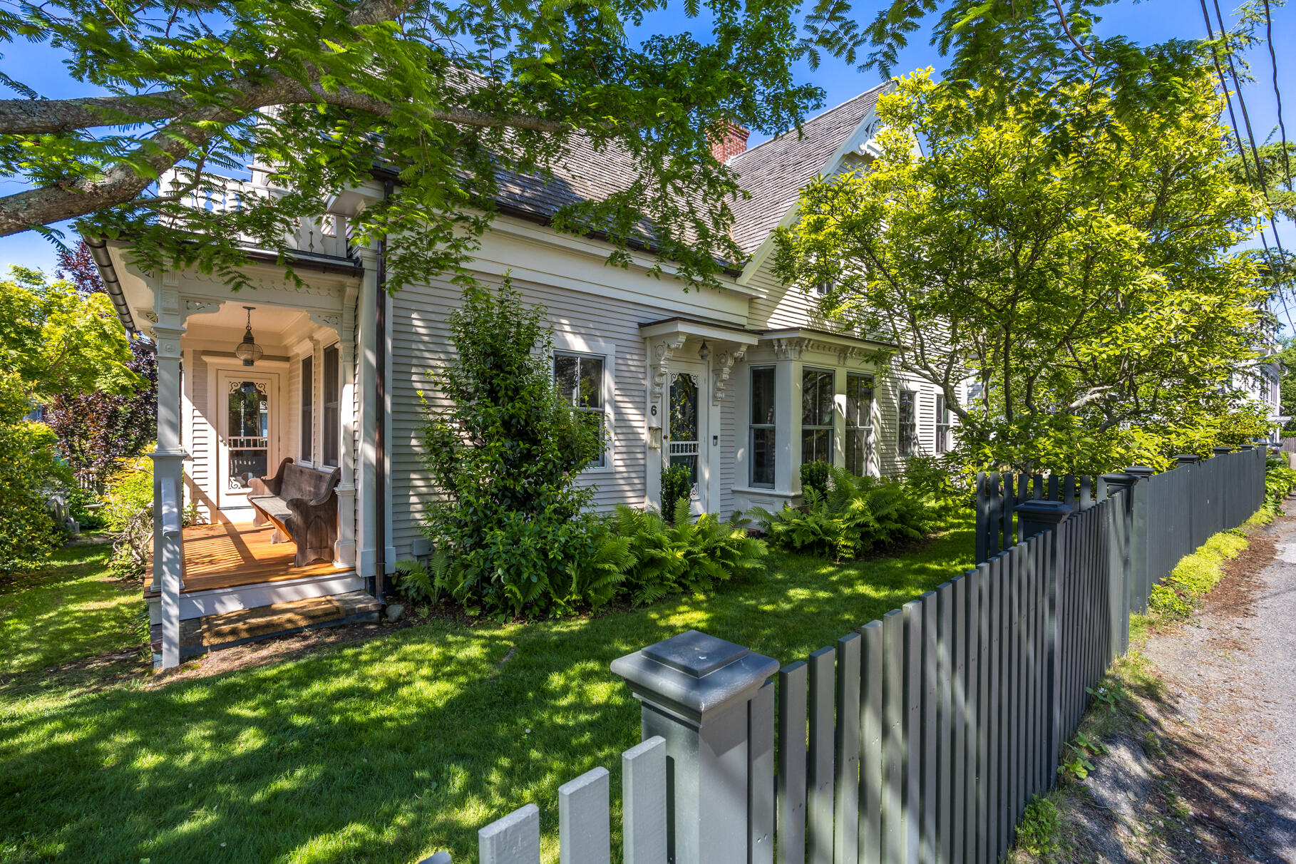 6 Washington Avenue Provincetown MA 02657