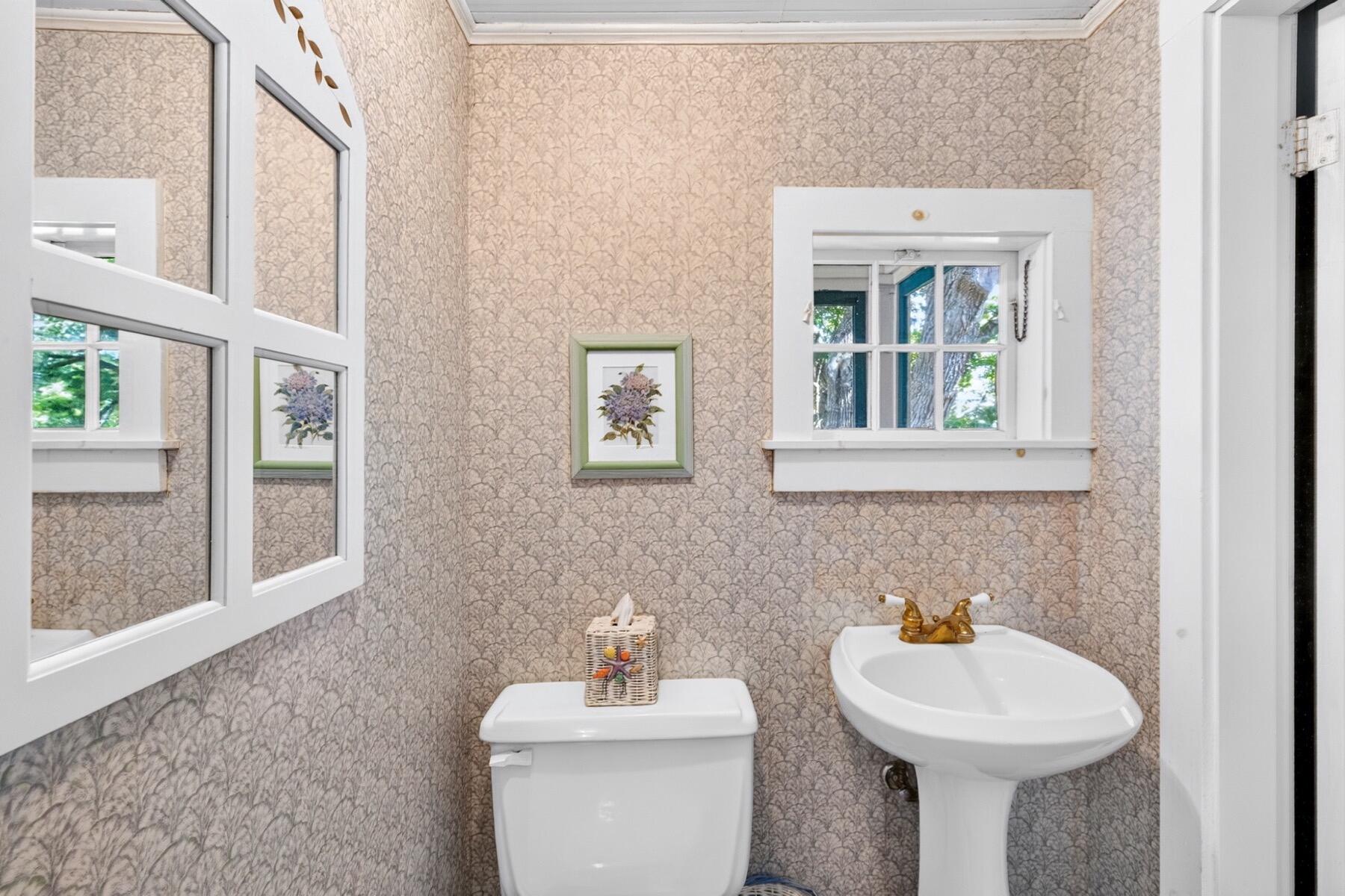 34 Pequossett Avenue North Falmouth MA 02556