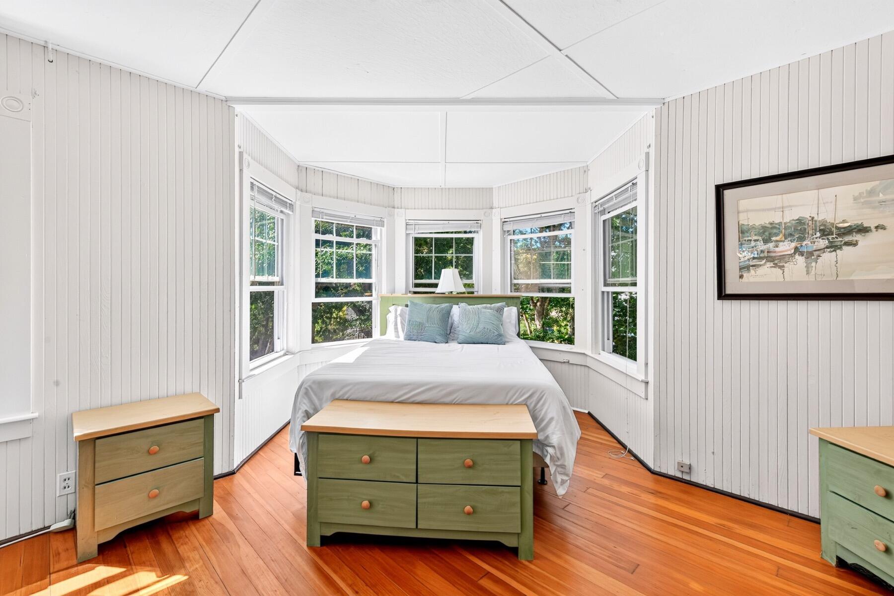 34 Pequossett Avenue North Falmouth MA 02556