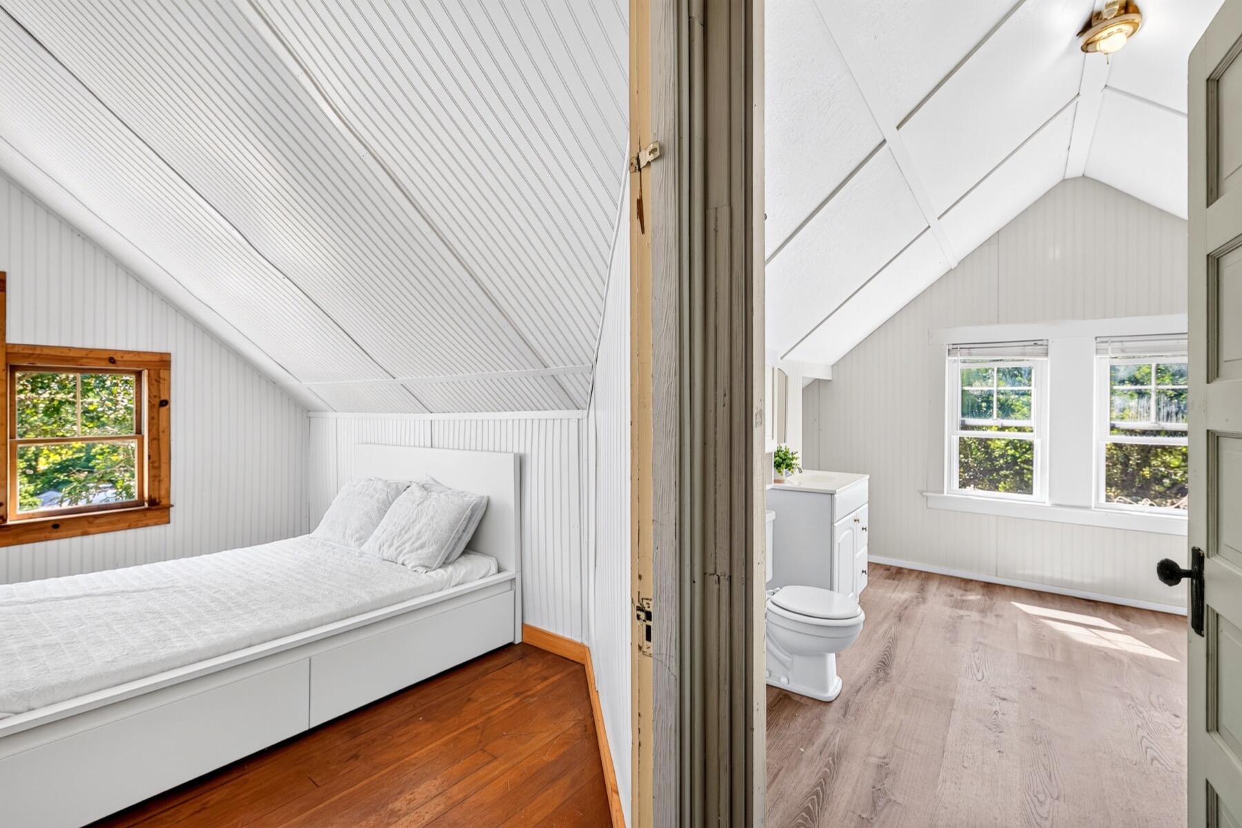 34 Pequossett Avenue North Falmouth MA 02556