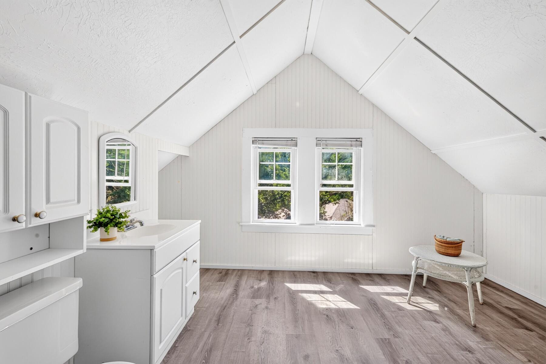 34 Pequossett Avenue North Falmouth MA 02556