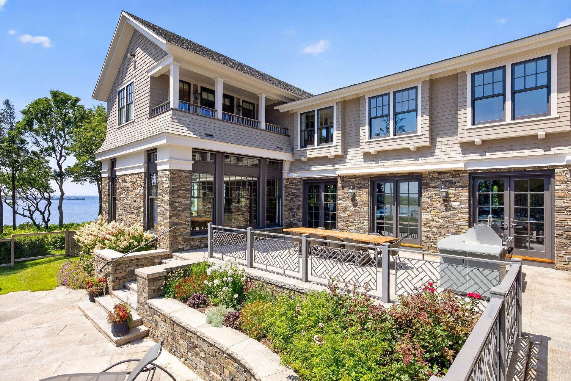 26 Greycourt Lane West Falmouth MA 02540