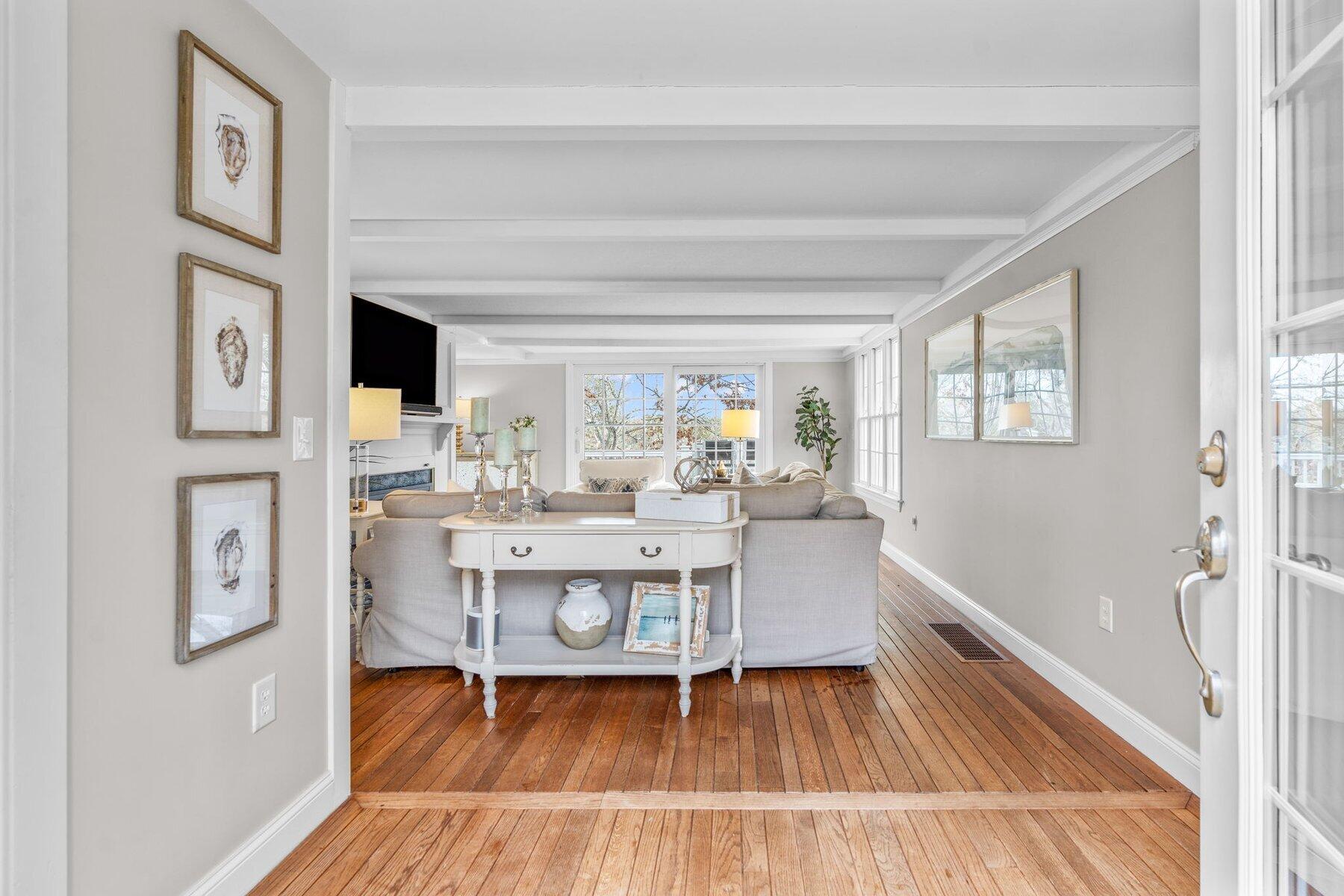 21 Fiddler Crab Lane Mashpee MA 02649