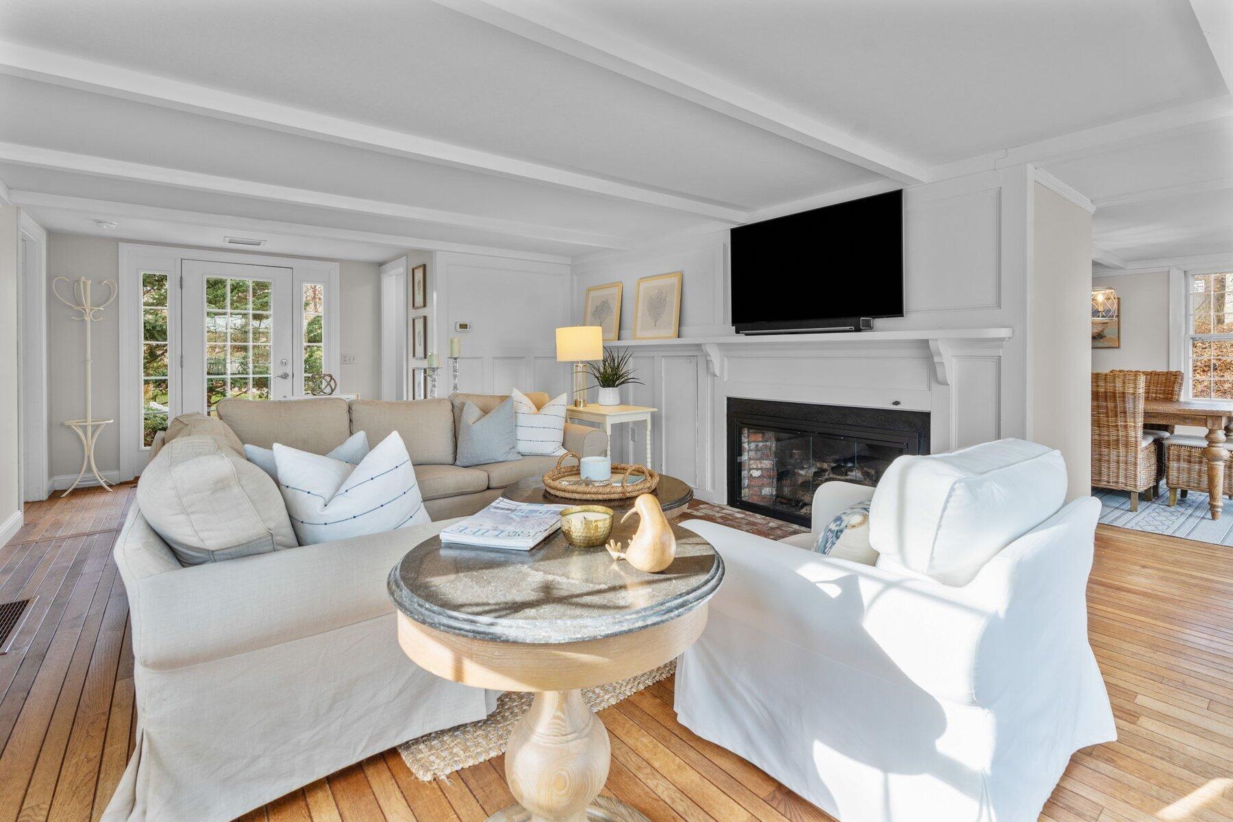 21 Fiddler Crab Lane Mashpee MA 02649