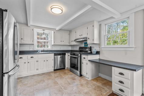 21 Fiddler Crab Lane Mashpee MA 02649