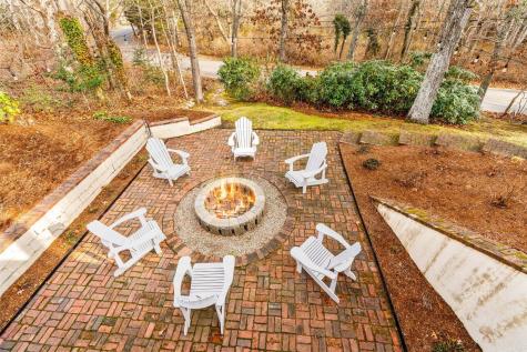 21 Fiddler Crab Lane Mashpee MA 02649