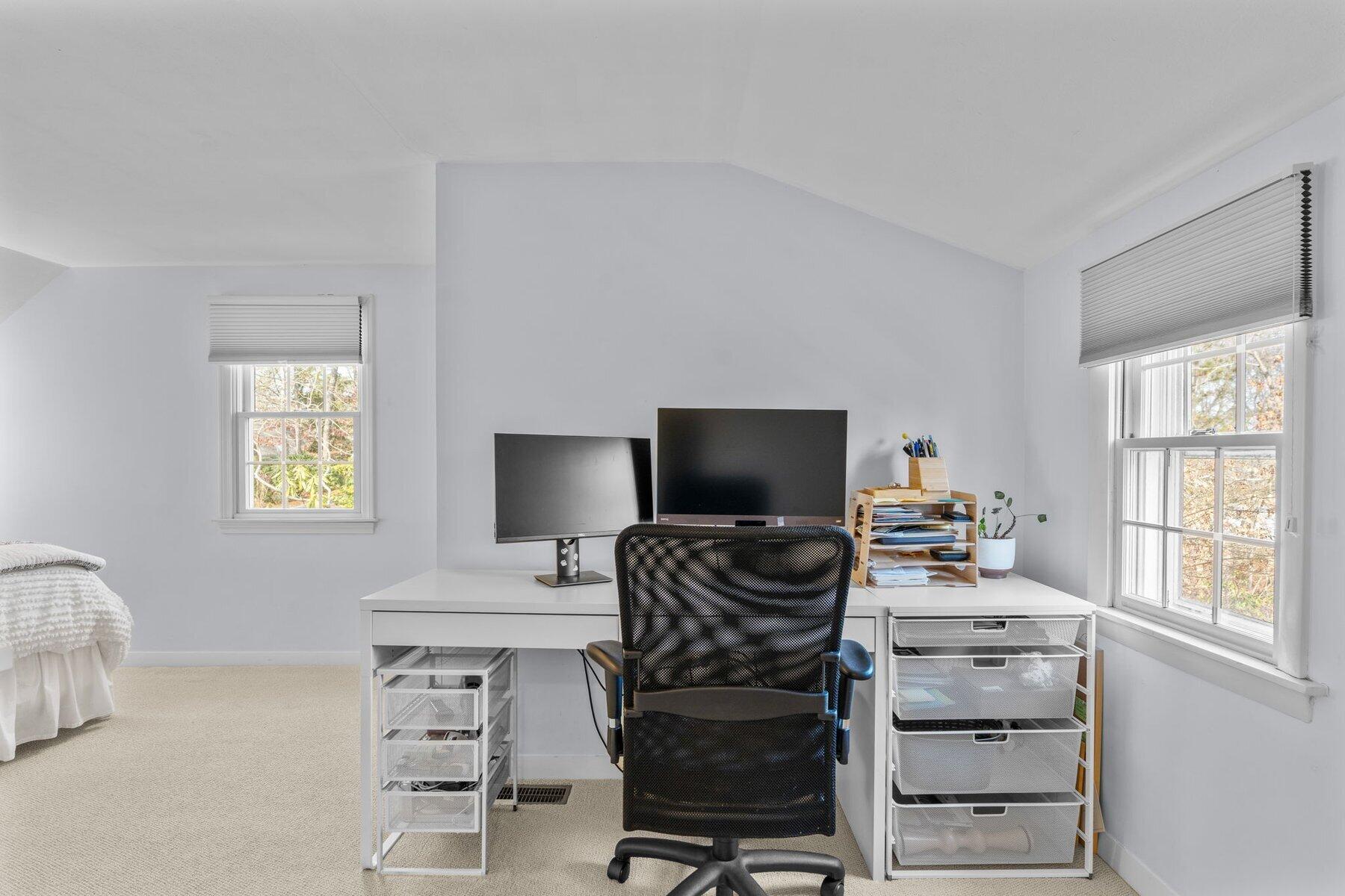 21 Fiddler Crab Lane Mashpee MA 02649