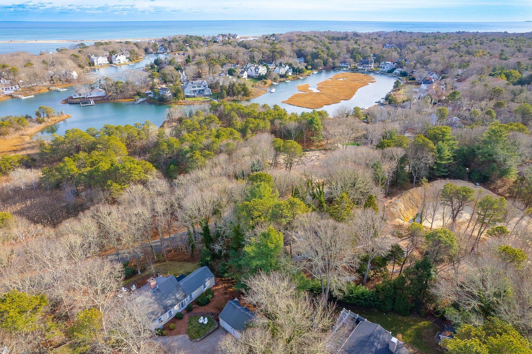 21 Fiddler Crab Lane Mashpee MA 02649