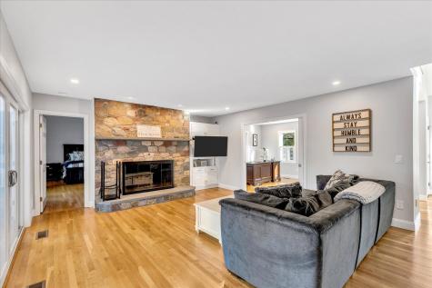 14 Ryder Road Falmouth MA 02556