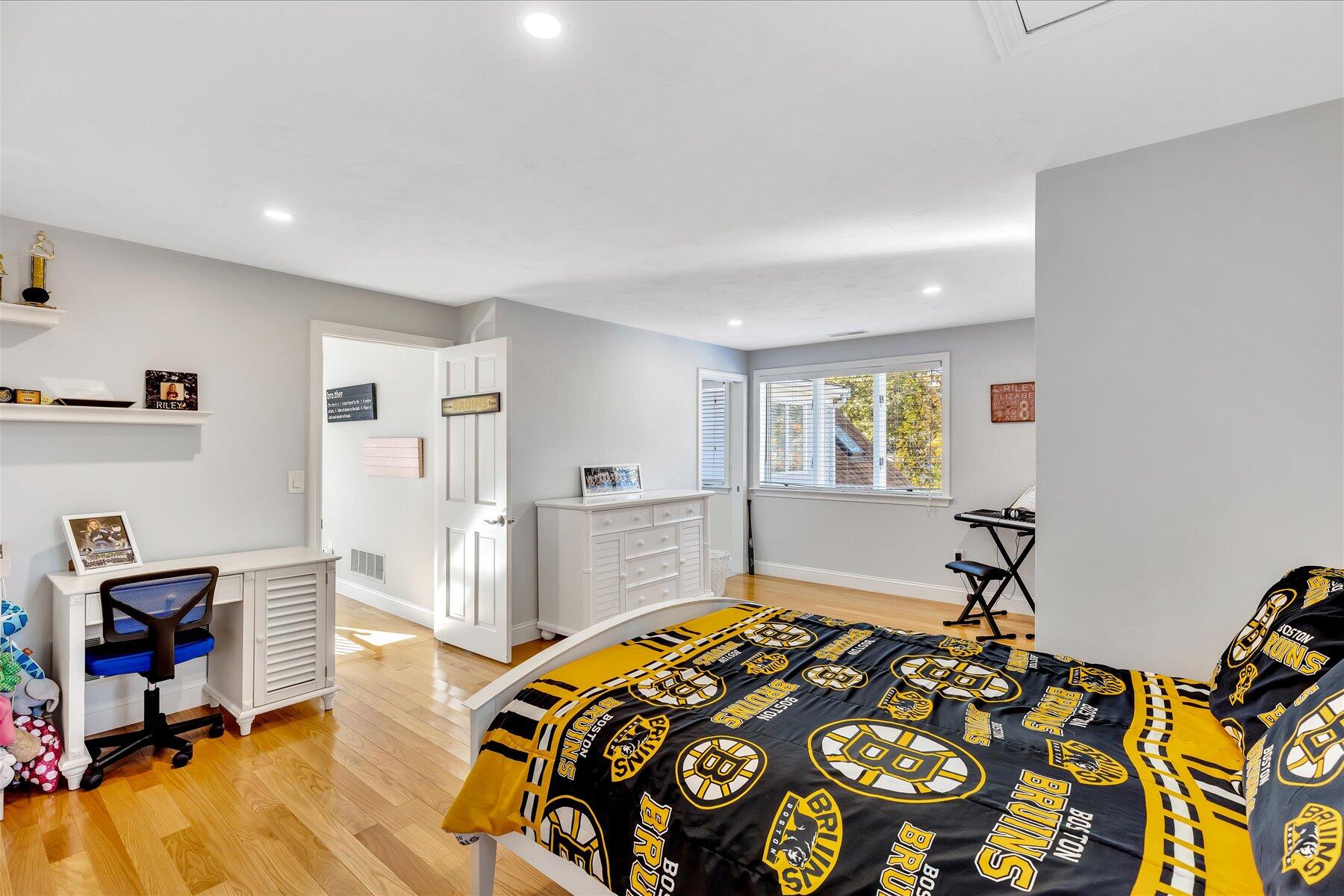 14 Ryder Road Falmouth MA 02556