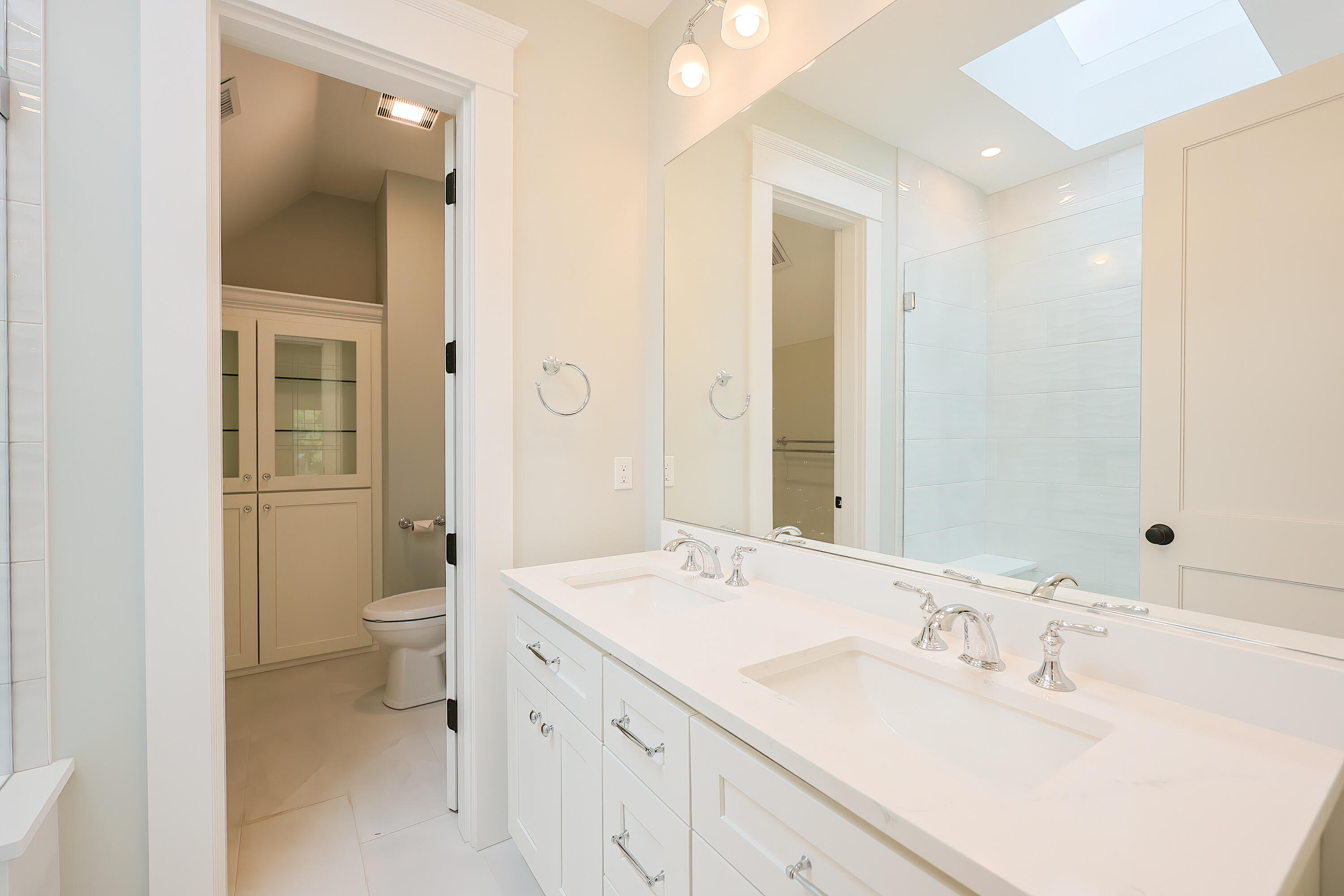28 Quaker Run Road Mashpee MA 02649
