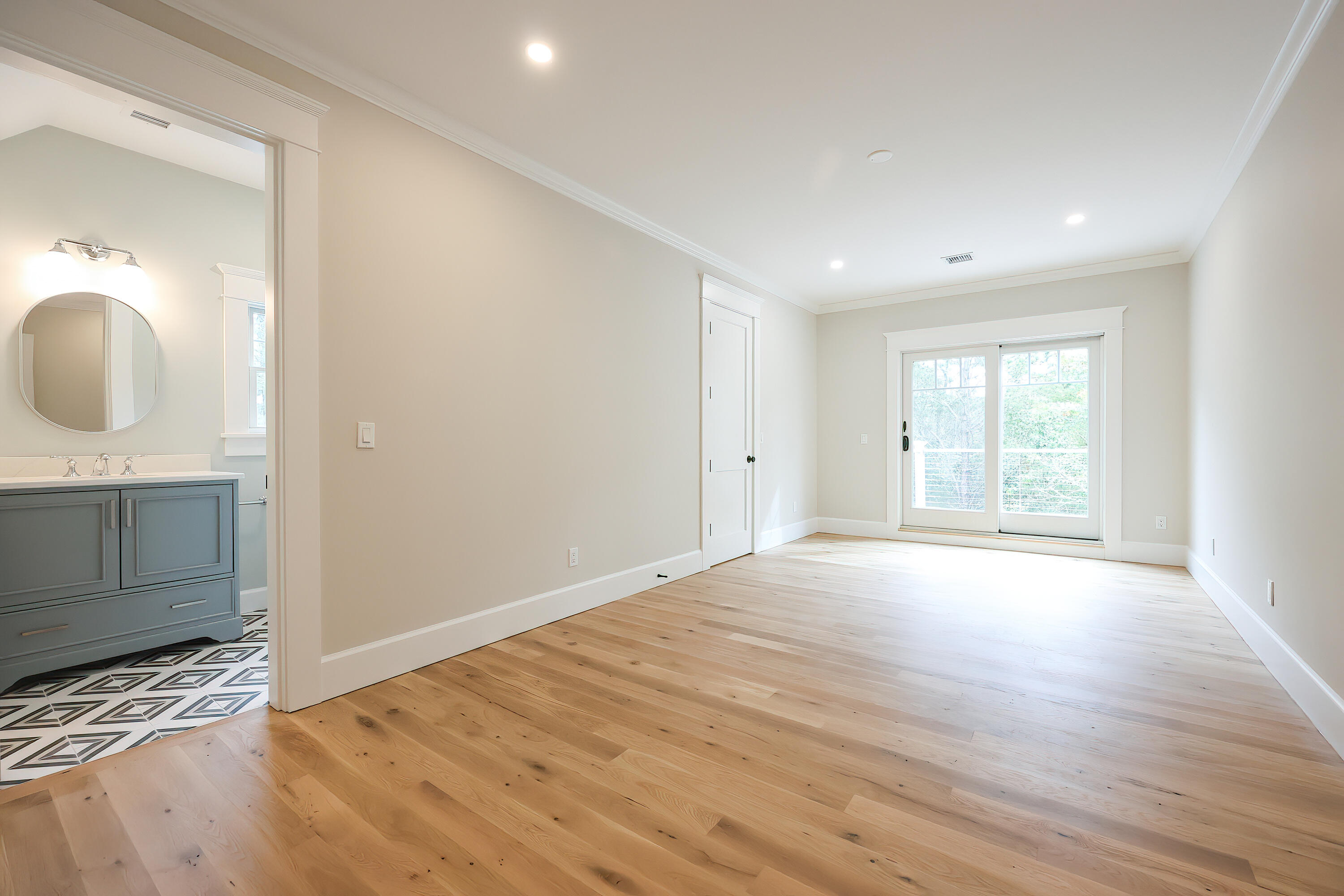 28 Quaker Run Road Mashpee MA 02649