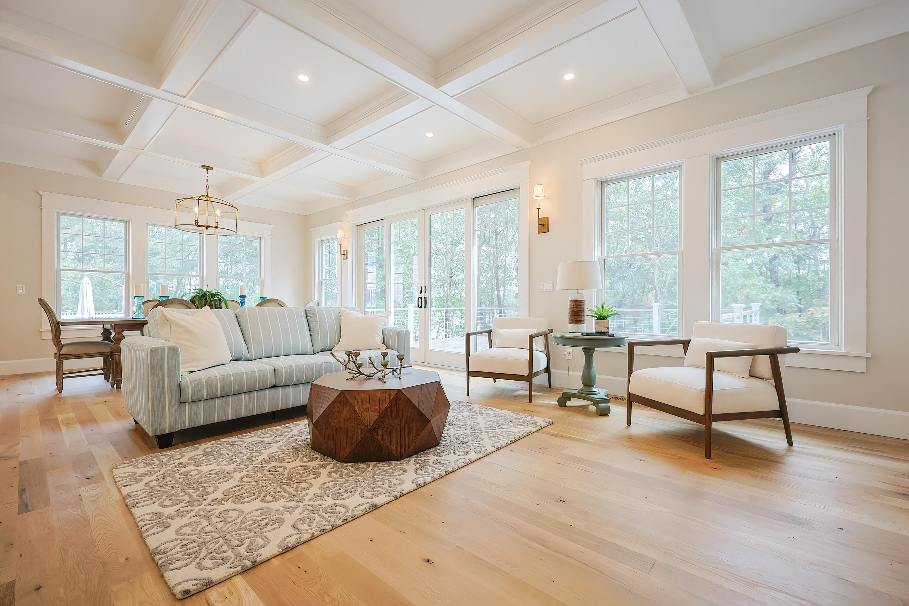 28 Quaker Run Road Mashpee MA 02649