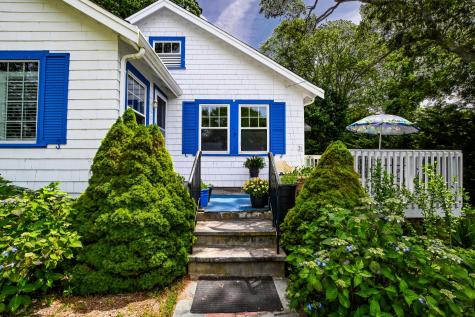 5 Hamlin Avenue Falmouth MA 02540