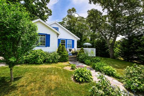 5 Hamlin Avenue Falmouth MA 02540