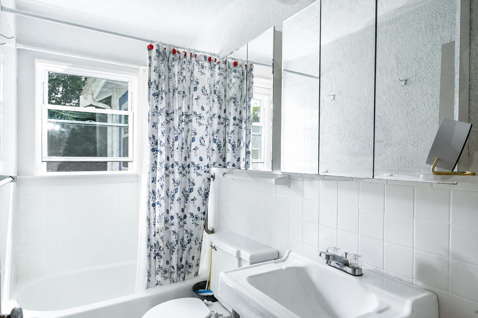 5 Hamlin Avenue Falmouth MA 02540
