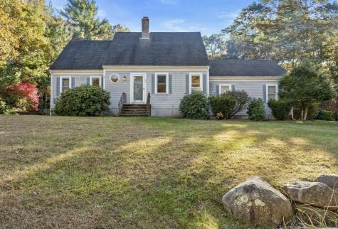 23 Heather Hill Road Bourne MA 02532