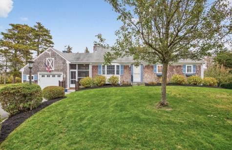 19 Whig Street Dennis MA 02638